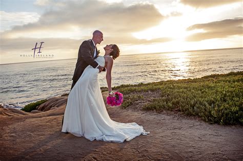 What is a sindhi wedding? La Jolla Contemporary Art Museum Wedding Photos of Edie and Danny