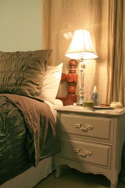 So, whether it's painting with chalk paint, painting with milk paint, or fusion mineral paint, the principles still apply. Master Bedroom, Annie Sloan Chalk Paint | Master bedroom ...