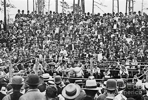 General View Of Huge Crowd At Boxing Photograph By Bettmann Pixels