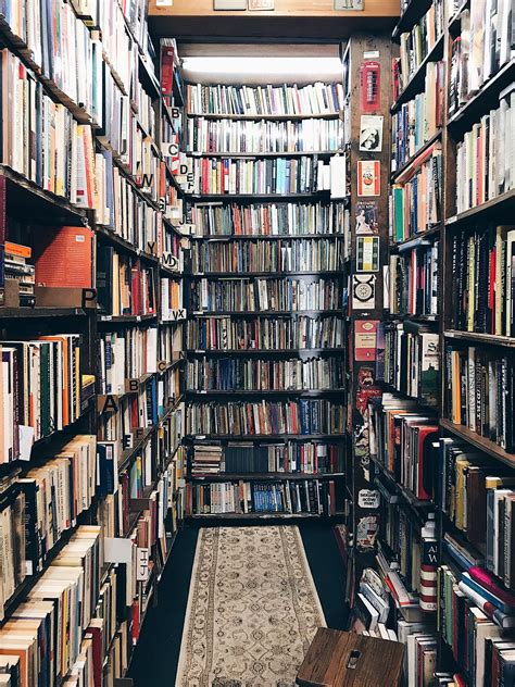 A Guide To The Best Independent Bookstores In Nyc