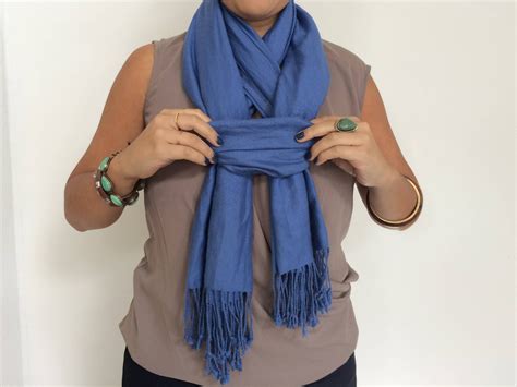 3 New Ways To Wear A Scarf This Fall Ways To Wear A Scarf How To