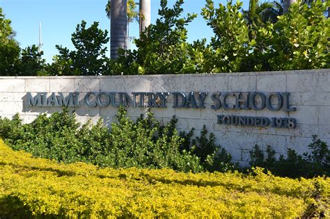Miami Country Day School Private School Miami Florida Usa Apply