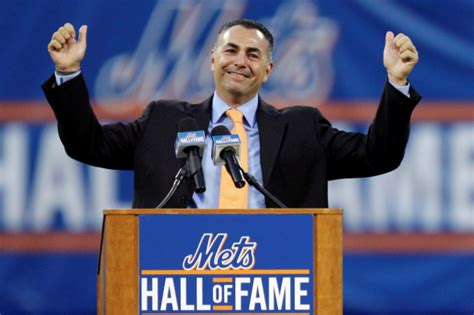 St Johns Alumnus John Franco Inducted Into Ny Mets Hall Of Fame St