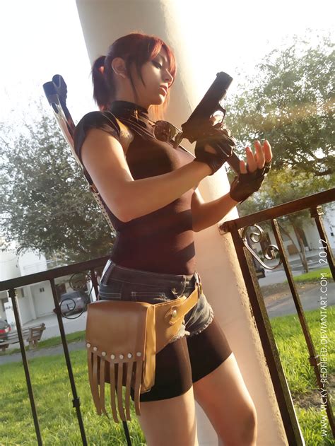 Claire Redfield Cosplay By Vicky On Deviantart Comicon Girls
