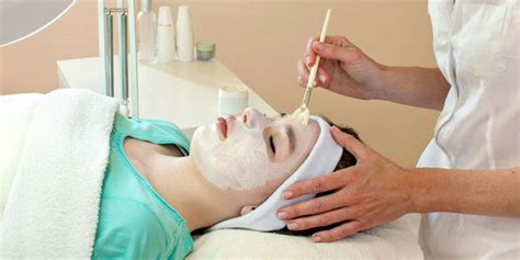 Acne Treatment With Chemical Peel Norris Dermatology Portland Or