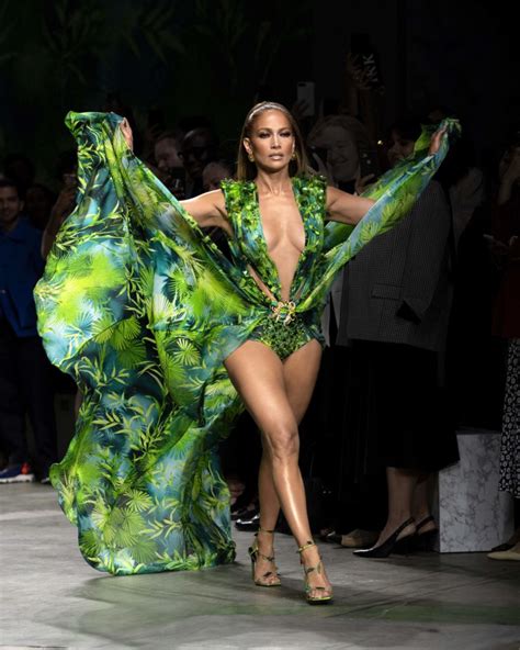 Find the perfect jennifer lopez green dress stock photos and editorial news pictures from getty images. Jennifer Lopez Rules the Runway at the Versace Show During ...