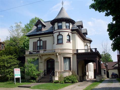 Hall Streuber House Erie Pa 1 This Set Of A House In Eri Flickr