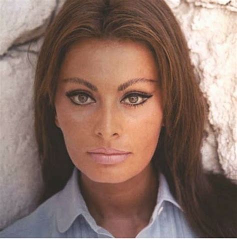 Pin By L P On Beautiful Women Sophia Loren Photo Sophia Loren
