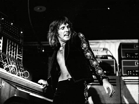 « SPECIALE D’ABSOLUTELY LIVE » (16h00-18h00) – Hommage à Keith EMERSON