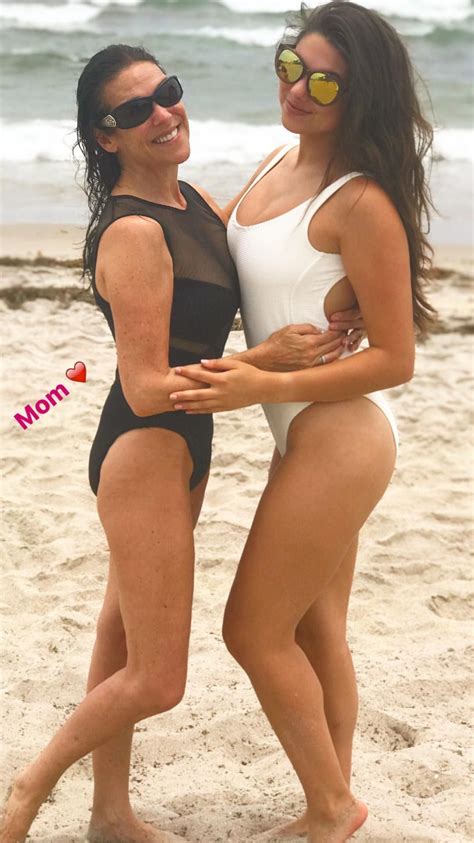 Kira Kosarin Sexy 16 Photos  Thefappening