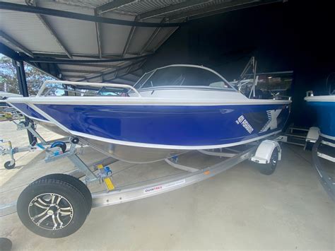 Graham Barclay Marine Nsw Mid North Coast Boating Centre 481