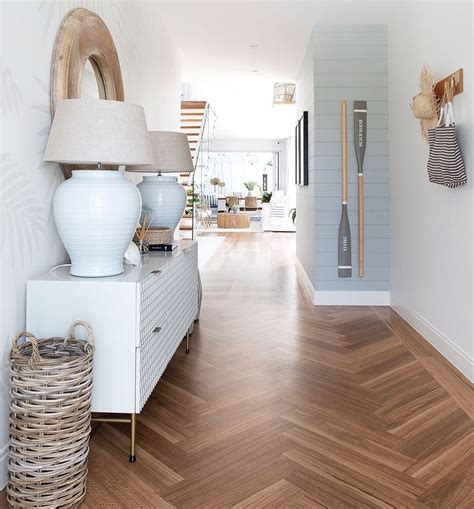 Coastal Entryway Ideas