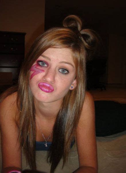 Stop The Duck Face Before Its Too Late 17 Pics Izismile Com
