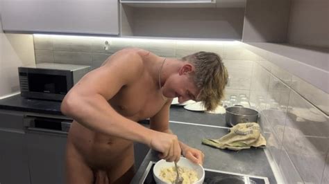 Avoine De Remise En Forme Naked La Cuisine Pornhub Com