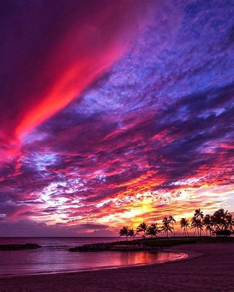 Beautiful Hawaiian Sunset By Jonavan Crail Best Summer Holiday