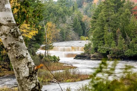 10 Facts About Tahquamenon State Park Adventures In Northern Michigan