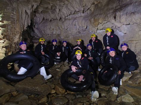 How To Pick A Caving Suit Complete Buying Guide Enter The Caves