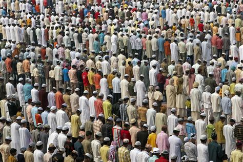 Harganya mencapai 56.250 dollar as (rp 510 juta). Populasi Muslim Terbesar di Dunia: Nigeria Diprediksi Akan ...