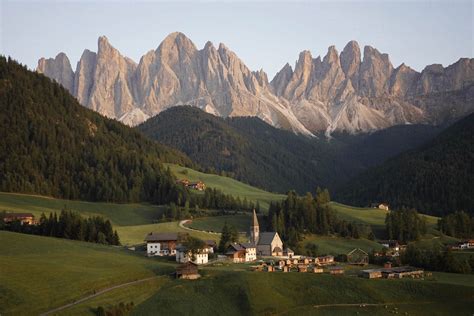 9 Incredible Places In The Dolomites Italy