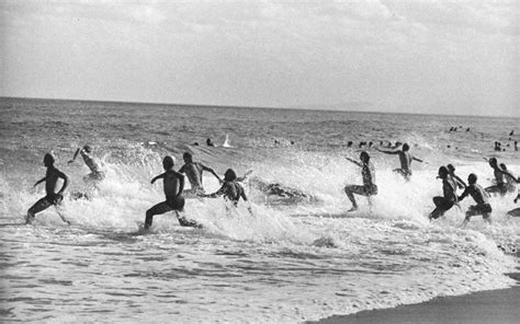 Sprinting Into The Surf Vintage Beach Photos Beach Cabana Photography