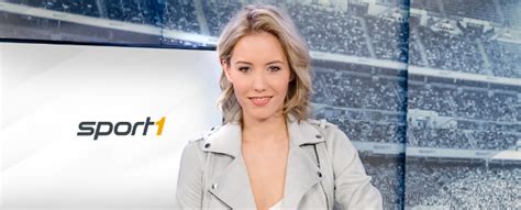 Erste erfahrungen als reporterin und redakteurin sammelte sie für die dfl digital sports gmbh. Ex-Sky-Moderatorin Laura Papendick wechselt zu Sport1 ...
