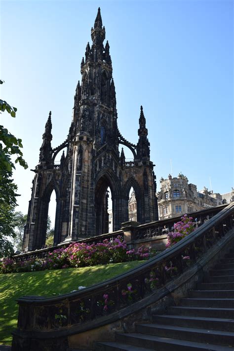 Amazing Places Scott Monument The Good Place Edinburgh Scotland