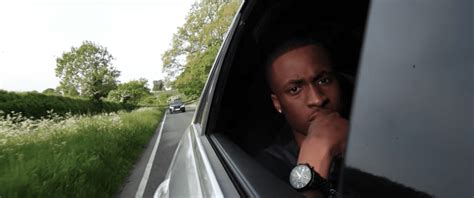 Ayzee Rides Passenger Side In New Video Grm Daily