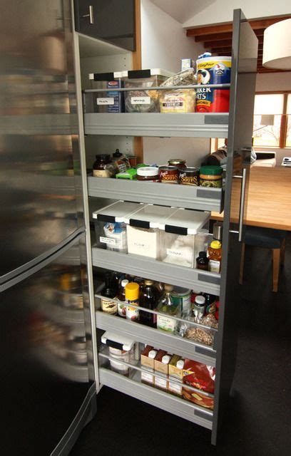We look at other storage. Pull out pantry: yes! | Mutfak
