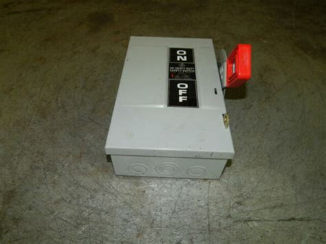 Ge Th3221 30 Amp 240v Fusible 2 Pole Safety Disconnect Switch For Sale