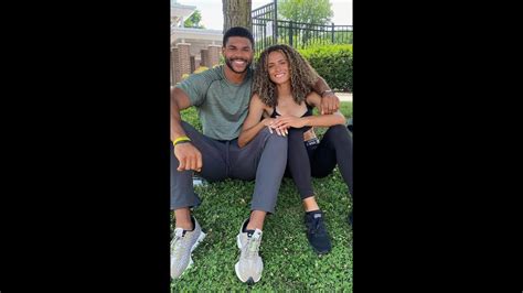 Olympian Sydney Mclaughlin Marries Nfl Player Andre Levrone Jr E Online Youtube