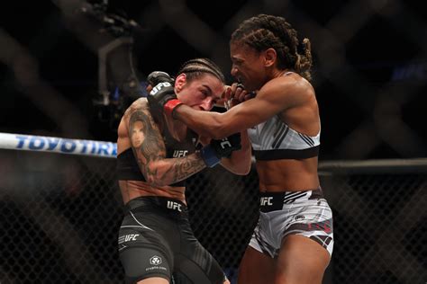 Ufc Free Fight Angela Hill Puts On Striking Clinic Against Emily Ducote To Win Dominant Decision