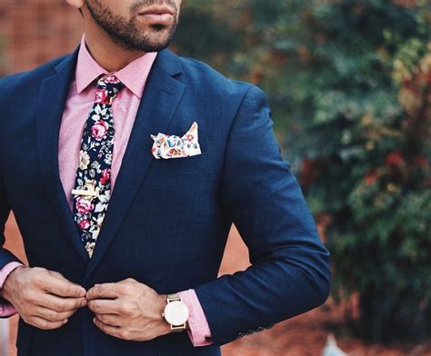 Grooms Wedding Fashion Guide 2018 Navy Suit Pink Shirt Blue Suit