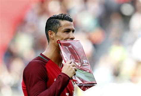 Cristiano Ronaldo Picks Which Teams Can Win Euro 2016 Sportbible