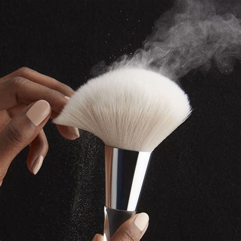 Precision Powder Brush Elf Cosmetics
