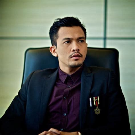 Kata orang cantik itu subjektif tak kira dalam bidang politik, muzik, sukan mahupun perniagaan. TERLAMPAU MEWAH!! 10 Senarai Artis Lelaki Popular Malaysia ...