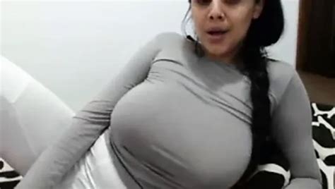 Big Boobs Indian Girl Showing Her Boobs Xhamster