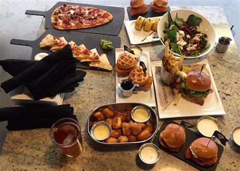 Food & Fun All in One: TopGolf - SmartFem Magazine
