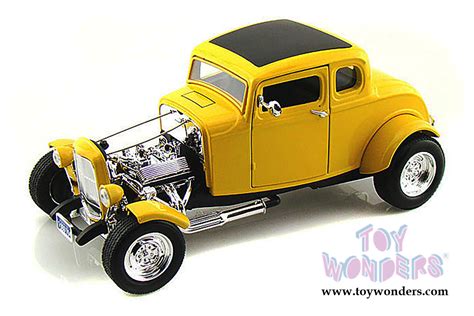 1932 Ford Hot Rod Hard Top By Motormax Timeless Classics 118 Scale Diecast Model Car Wholesale