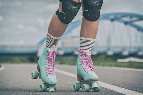 7 Beautiful Pairs Of Roller Skates To Get You Back On The Ice Swot Roller