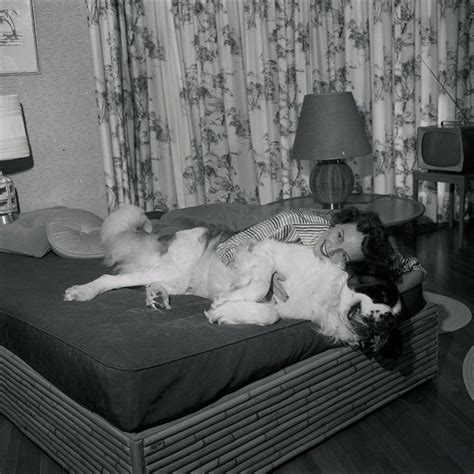 Photos A Rare Look Inside Betty Whites 50s House