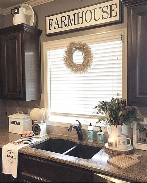 50 Elegant Farmhouse Kitchen Decor Ideas 43 Affordable Farmhouse