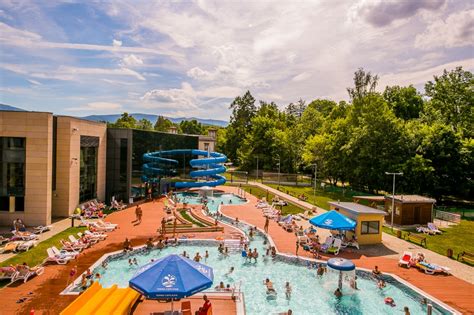 Put termy cieplickie on your schedule, and learn what else deserves a visit by using our jelenia gora attractions planning app. Termy Cieplickie - Jelenia Góra - OPINIE