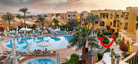 Nubian style with plenty of facilities and several pools. Three Corners Rihana Resort & Inn (Hotel) - El Gouna | TUI