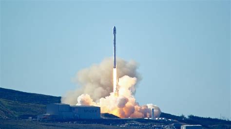 Spacex Launches Rocket For First Time Since Blast Destroyed Israeli