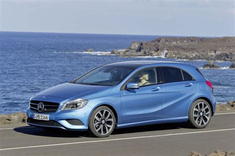 First Drive 2013 Mercedes Benz A Class 200 Blueefficiency Ride And