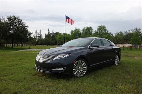 2013 Lincoln Mkz Review Putting Lipstick On A Fusion