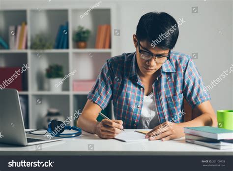10079 Men Doing Homework Images Stock Photos And Vectors Shutterstock