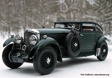 Vintage Racing Vintage Cars Antique Cars Bently Car Bentley Speed Win Car Bentley Motors