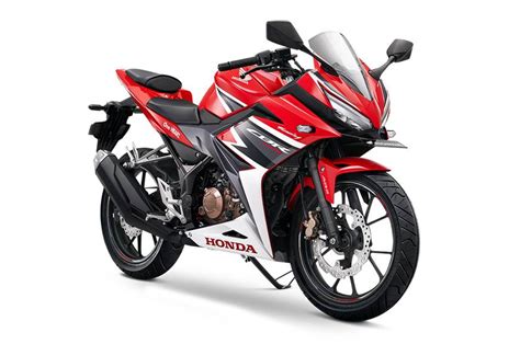 There are 2 honda cbr150r variants available in philippines, check out all variants price below. 2019 Honda CBR 150 unveiled - Throttle News