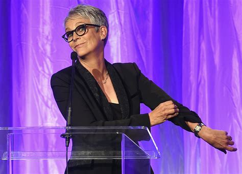 jamie lee curtis responds to donald trump s comments about ‘deeply troubled lindsay lohan